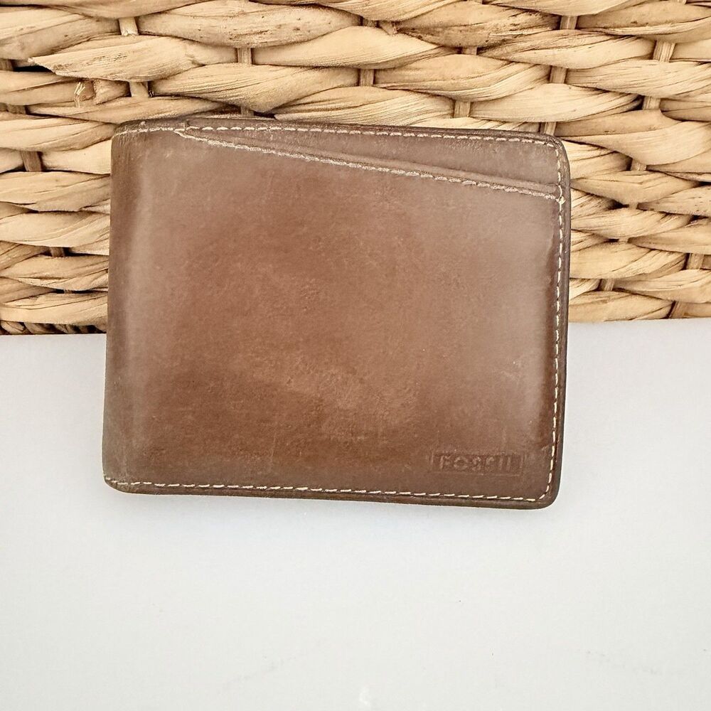 Fossil Brown Leather Bifold Wallet Men’s Genuine Leather ID Window Card Holder